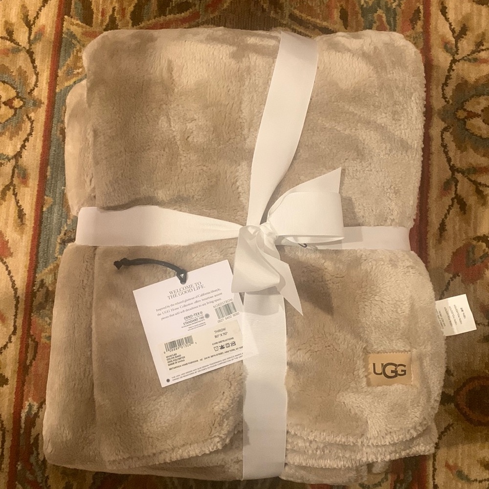 UGG home collection fleece blanket
